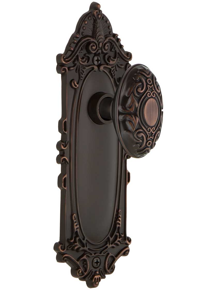 Largo Design Door Set With Decorative Oval Door Knobs | House of ...